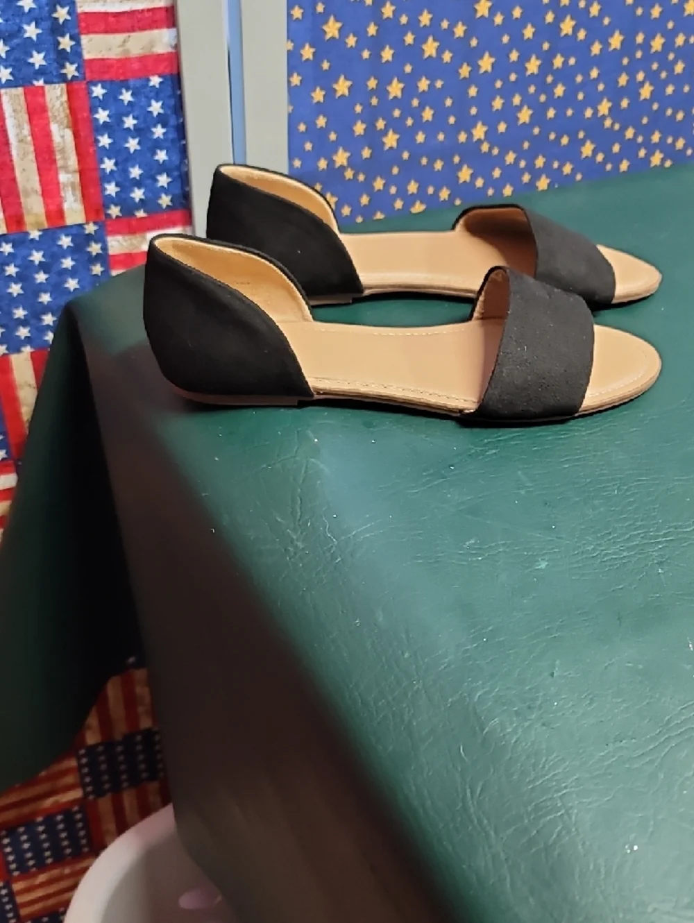 Black Open-Toe D'Orsay Flat Sandals - Women - Picture 2 of 3